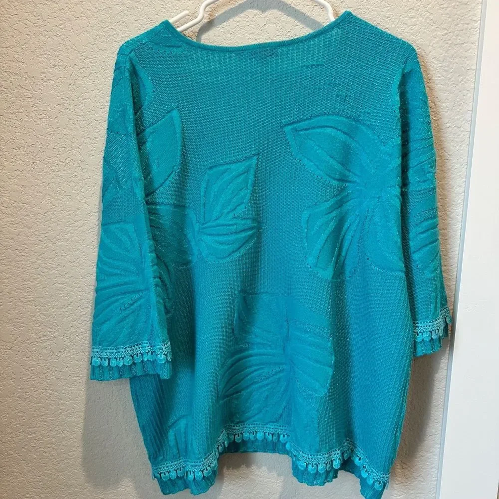 Chico’s Lightweight Sweater Size XL
